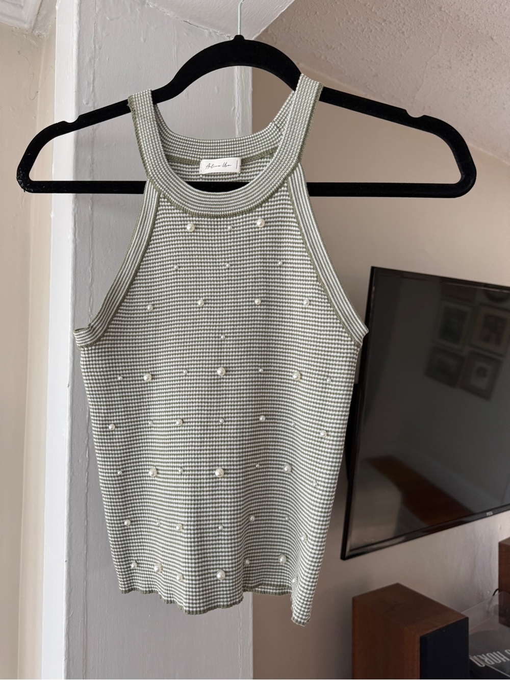 Active USA Green Striped Pearl Embellished Knit Tank Top Size Small